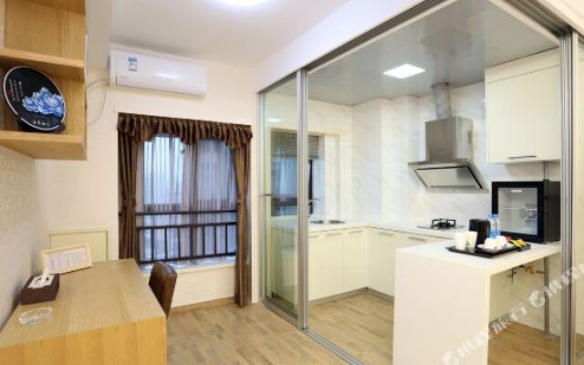 Dacaimen ApartHotel
