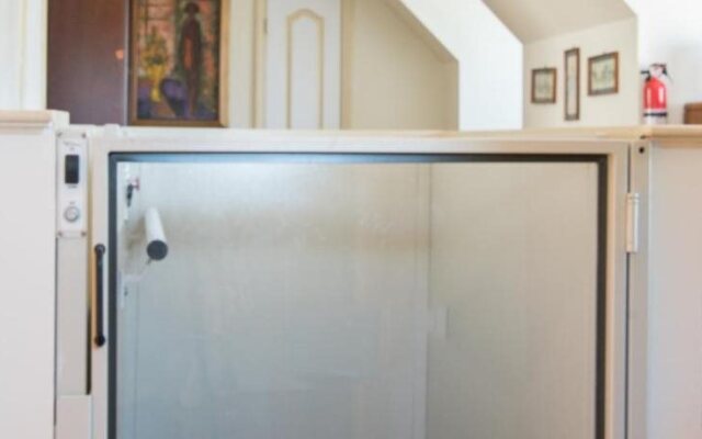 Inn of Treasured Memories