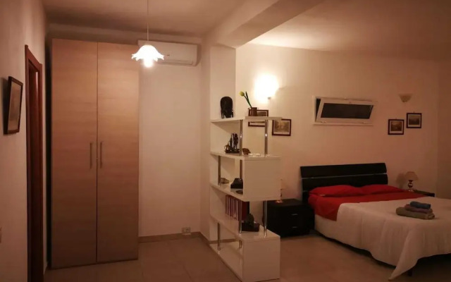 Apartment in Countryside Villa With Pool Within the Se Sicilian Barocco Area