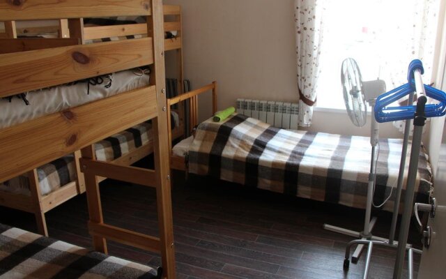 Gorky 6 Hostel