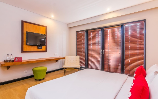 ZEN Rooms Kuta Beach Poppies Lane – Guest Rooms – Kuta