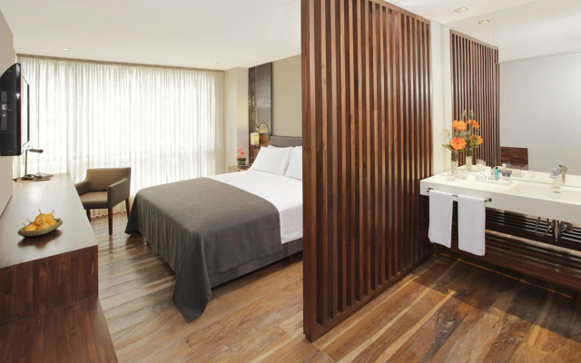 Hotel Estelar Parque De La 93