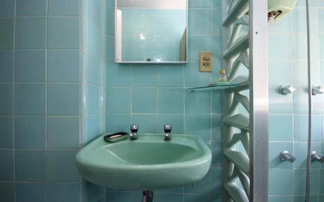 Gohouse - Visconde 405