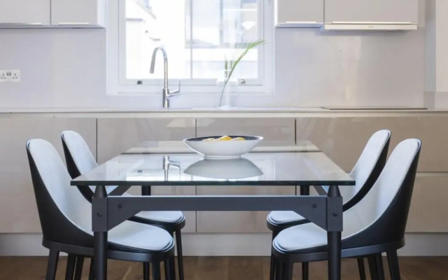 King's Cross Luxury 2BR Suites by Sonder