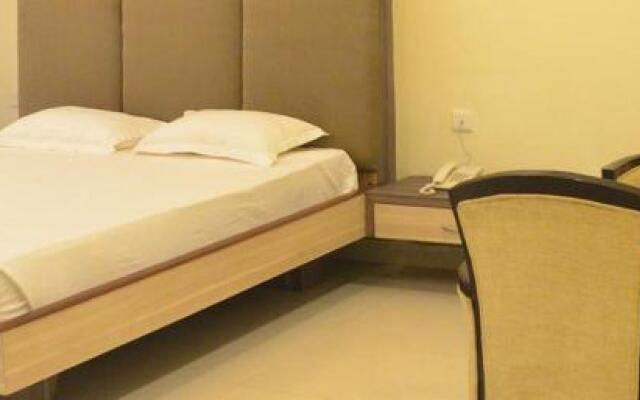 Pandit Mool Raj Residency