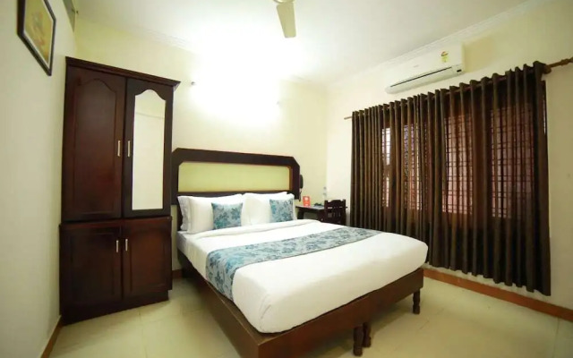 OYO 8331 Kodavath Residency