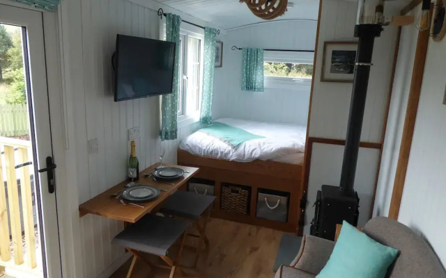 Dalnoid Cottages & Treehouses