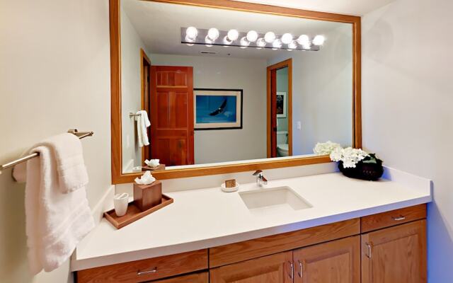 1585 Empire Avenue Condo Unit 303