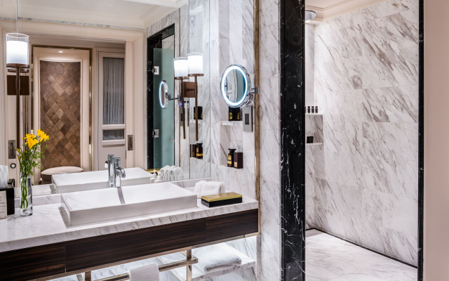 Caravelle Saigon Hotel