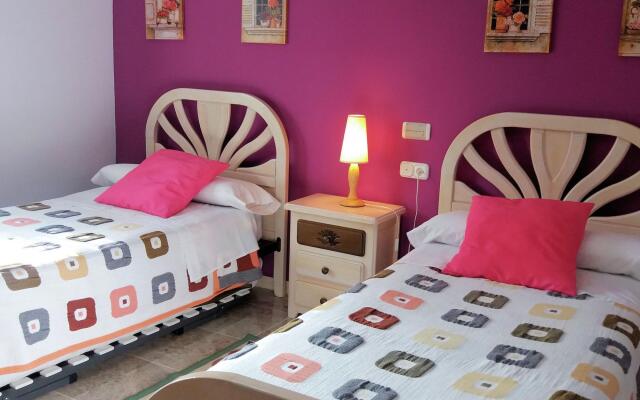Cozy Villa in Villanueva de la Concepción with Swimming Pool