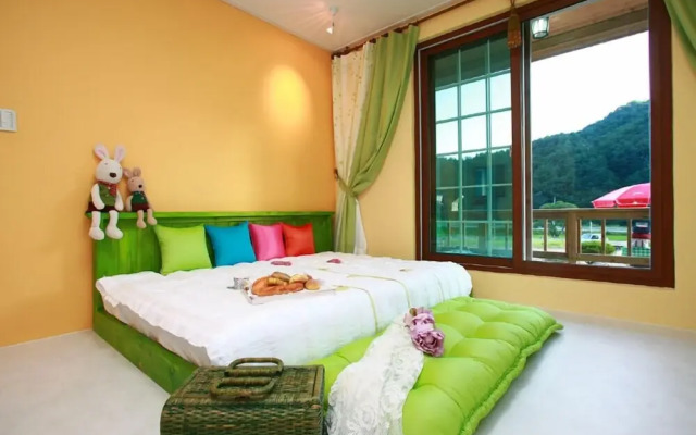 Pension Yangyang Dabit