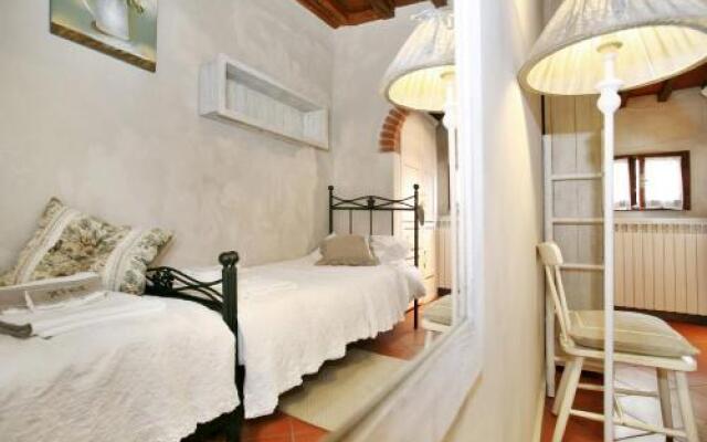 Gina Guest House