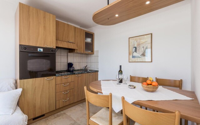 Amazing Apartment in Banjol With 1 Bedrooms and Wifi