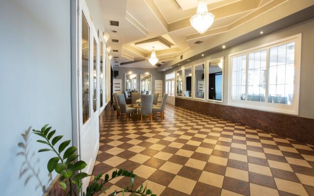 Hotel Srebrna Góra