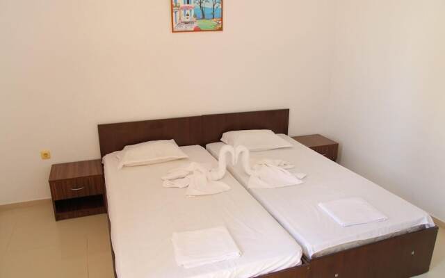 Hostel Coral City