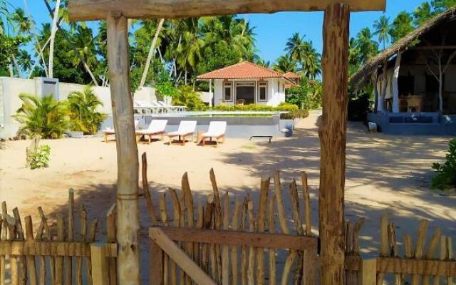 Sleeping Elephant Beach Resort
