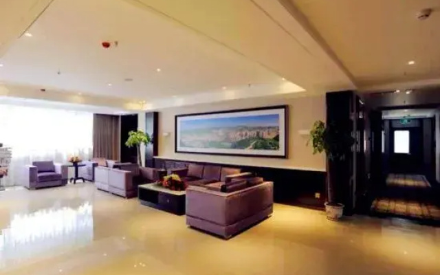 Homeinn Ripple Yun Hotel (Yan'an Baota Mountain Erdao Street)