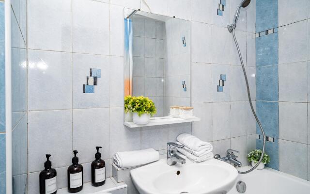 Апартаменты Абриго на улице Серафимы Дерябиной 30Б