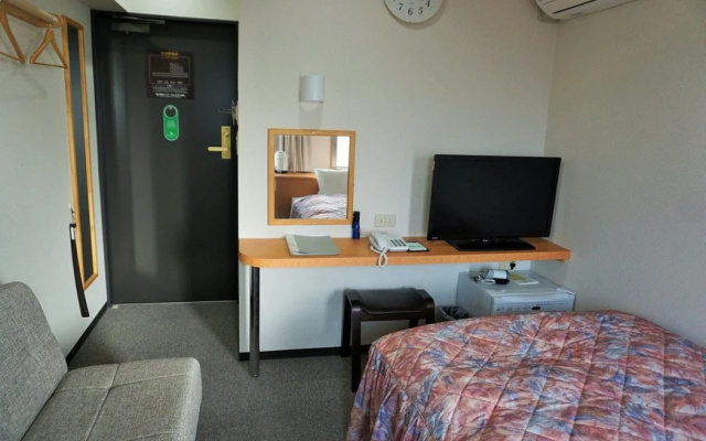 Kyoto Universal Hotel Karasuma