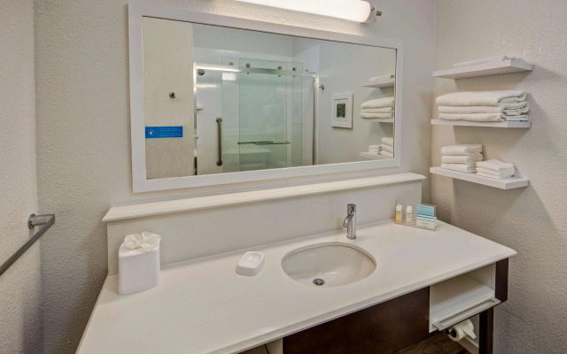 Hampton Inn Savannah-I-95-North