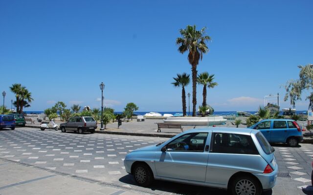 Canneto Beach