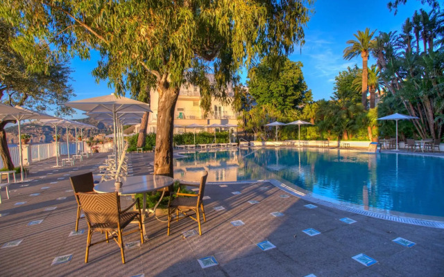 Grand Hotel Riviera