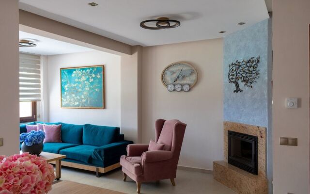 Pefkohori Golden Mountain Beach Villas