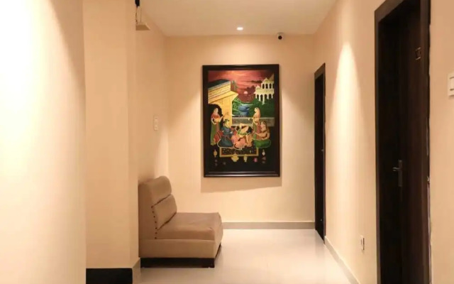 Regal Guest House by ROH
