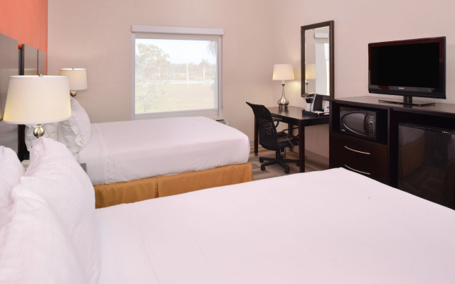 Holiday Inn Express & Suites Florida City by IHG