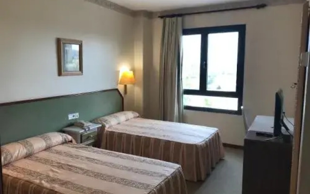 Hotel Magallón