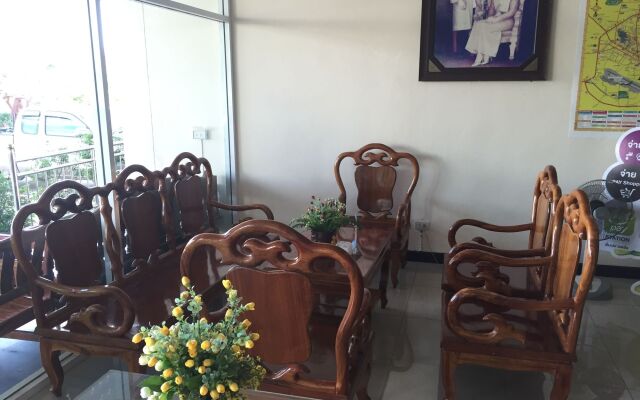 The Family Grand