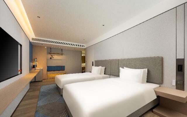 Holiday Inn Express Nanjing Riverside