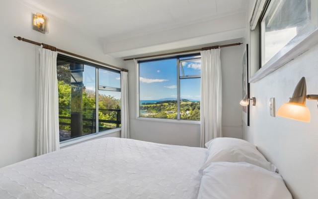 Cory Cottage – Guest Rooms – Palm Beach