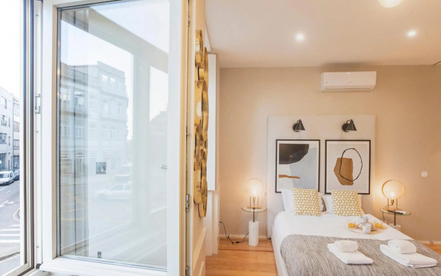 Cute & Bright Flat w/ AC by LovelyStay