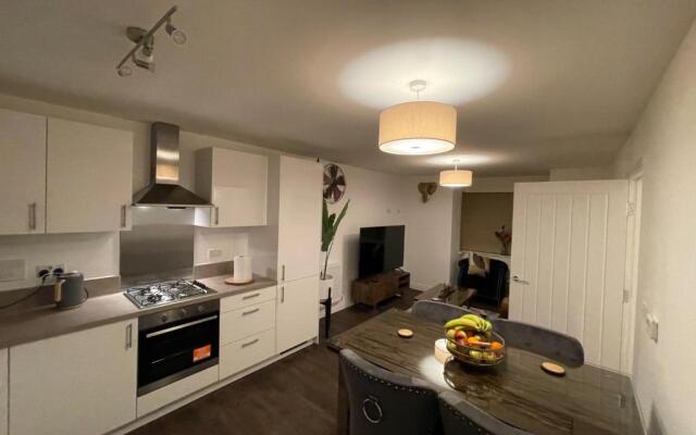 A luxurious 2-Bedroom flat in Rugby.