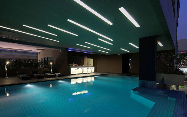 Nine Forty One Hotel