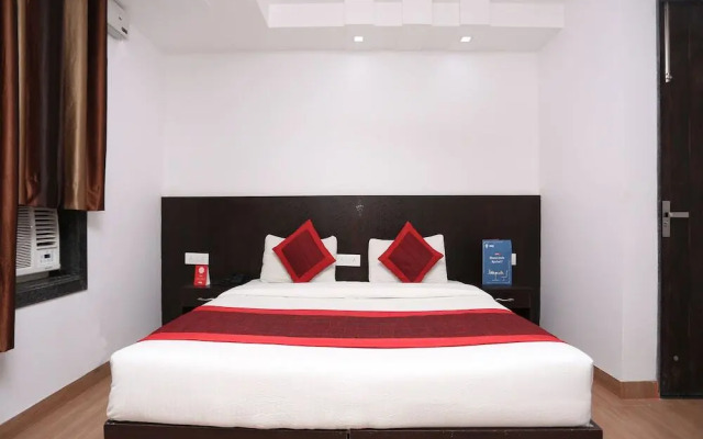 The Curtis By OYO Rooms