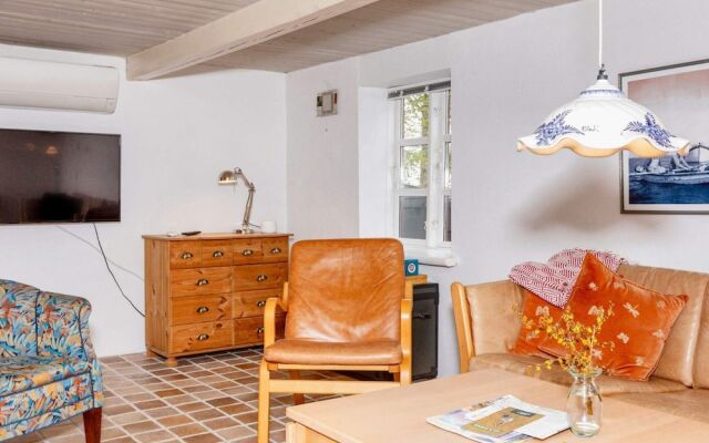 Cozy Coastal Cottage at Jegindo-by Traum