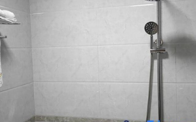 Jinping Tang's Hotel