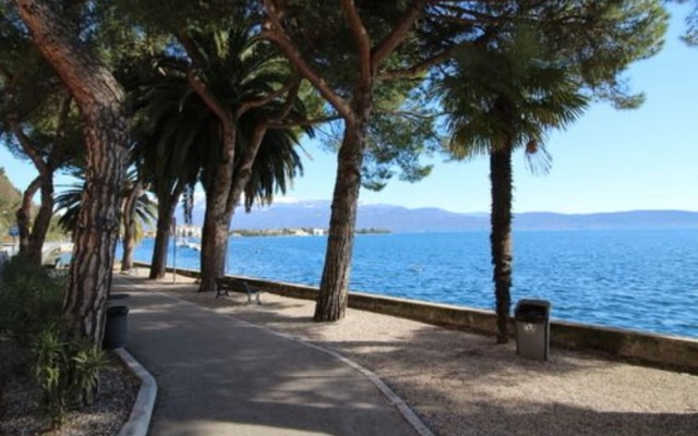 Appartamento Fronte Lago