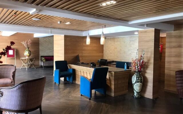 Country Inn & Suites by Radisson, Sonamarg