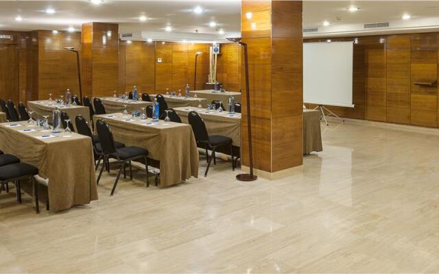 NH Barcelona Eixample