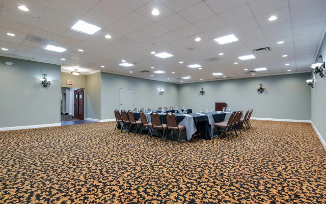 Quality Inn Oneonta Cooperstown Area