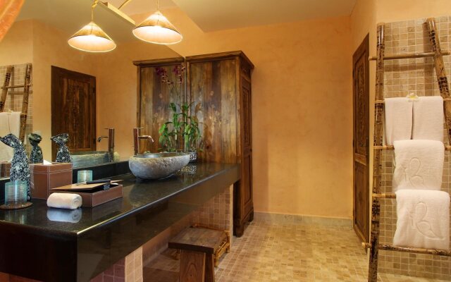 Jungle Retreat by Kupu Kupu Barong