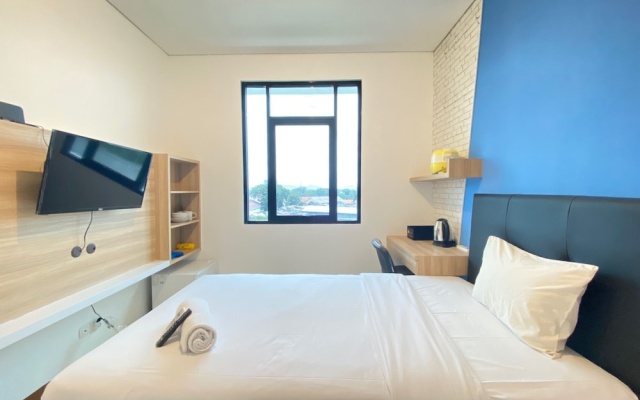 Comfortable Studio Semi Apartment at The Lodge Paskal near BINUS University – Guest Rooms – Bandung