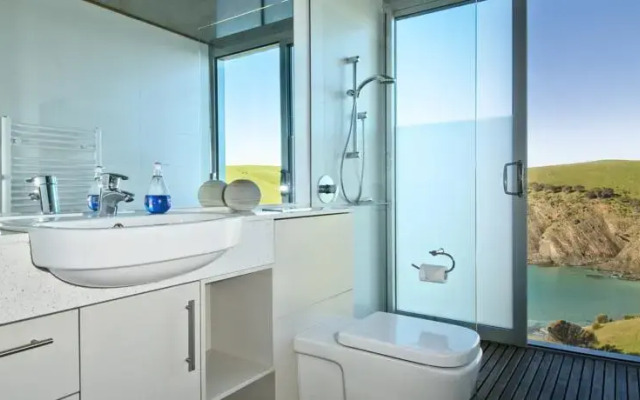 Kangaroo Beach Lodges
