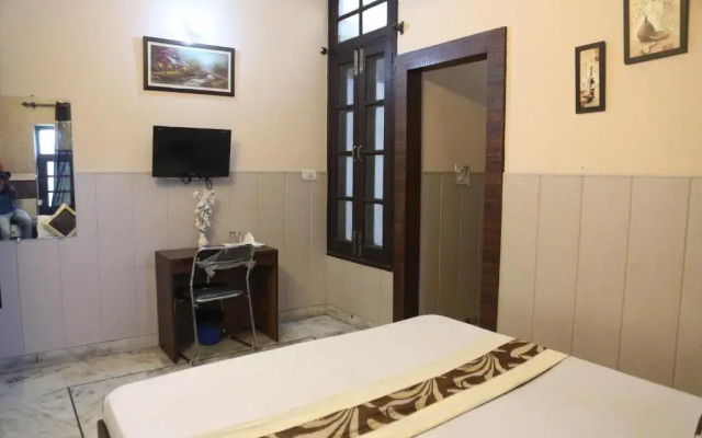 Time Square Guest House