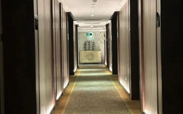 Sun Hai Yue Hotel