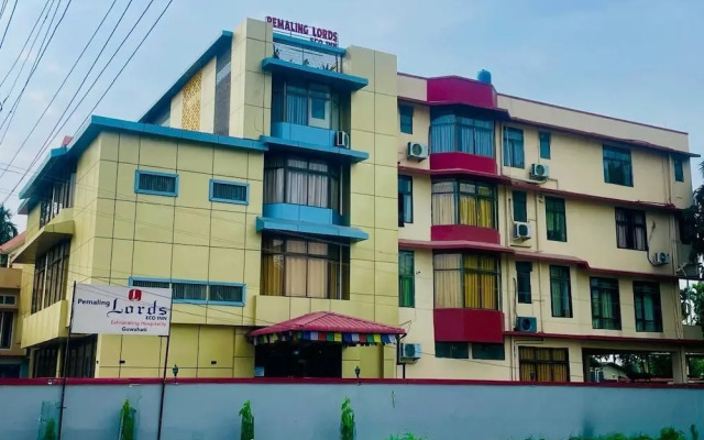 Pemaling Lords Inn Dirang