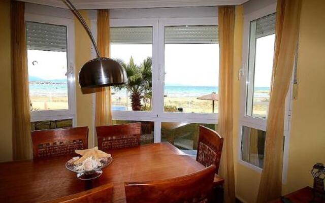 Bahía del Molinell 64